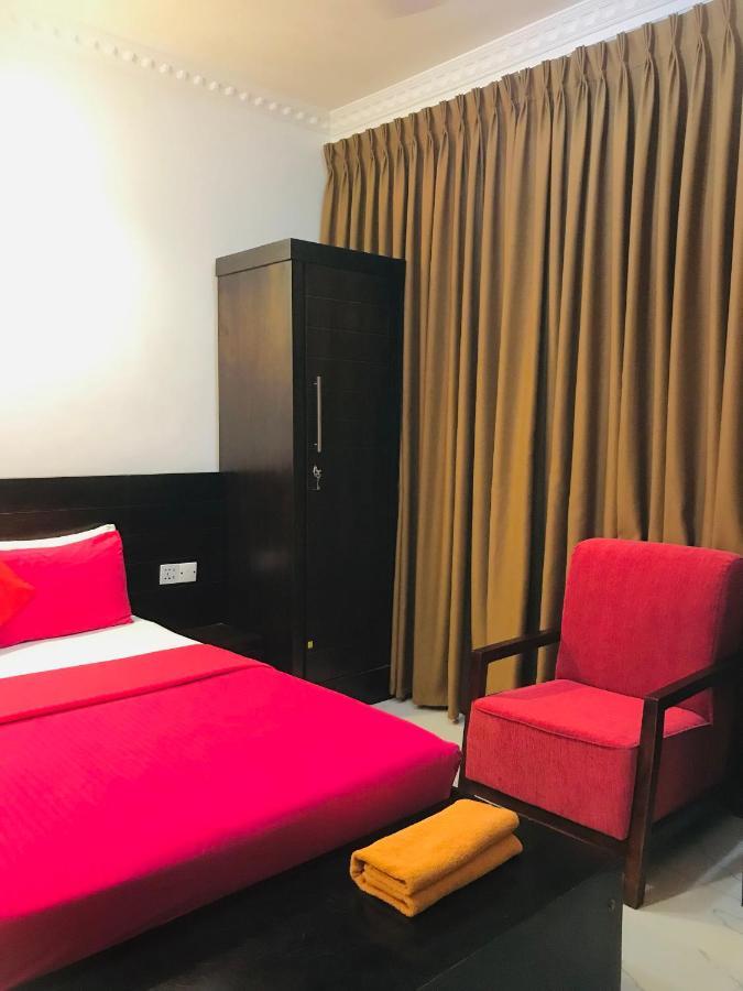 Oyo Motelvip Colombo Eksteriør bilde
